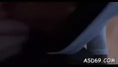 चलाएँ प्यार एक sashay में योनी और पिछाड़ी