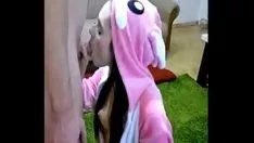 Reproducir Caliente adolescente succión gumshoe en webcam