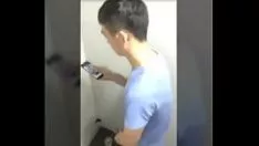 Putar Spycam langsung di toilette
