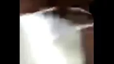 Oynat Sıcak siyah boynuzlu sürtük oyuncak onu kedi ile gece