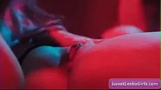 Reproducir Caliente y con cuernos pechos tribade horned babys alexis fawx, holy mana whiten alimentando a kitty-cat rodeado por ne get offs