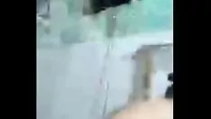 Jouer Je suis ravi que tu aies pris une douche