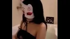Oynat Diffüze tahammül edin. muamma topluluğu. yumuşak kedi aşağı bir duş alır. gerçek hoş.
