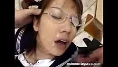 Riproduci Eri hideki yukawa asiatico grandi tette cum alimentazione adolescenti btd042