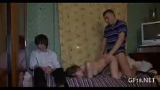 تشغيل فاق الاكتتاب رجل فتاته