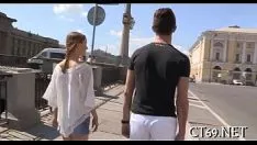 Jouer Toymissy se répand avec du sperme
