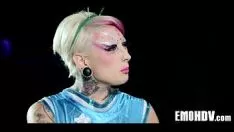 Play Emo slattern with tattoos 0980