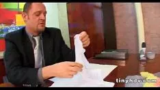 चलाएँ हॉट किशोर किटी-कैट ने स्वीडिश माइली एन 71 को गड़बड़ कर दिया