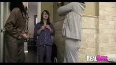 Reproducir Pijama partido político borrachera juerga 156