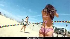 Play Porno molding adolescent for money 4