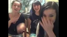 Oynat Delik ıslak kedi hot-cam.net baştan çıkarıyor