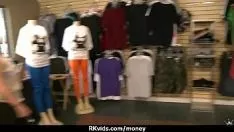 Играть Без посторонней помощи мисси и жестко трахают секс-видео, запись 29