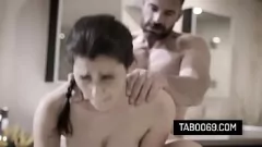 Putar Valentina Nappi: Hot Brunette Maid di Taboo Hardcore Encounter