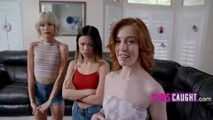Oynat Tiny Teen Stepis ve Sıcak Gangbang aksiyonunda minyon arkadaşları