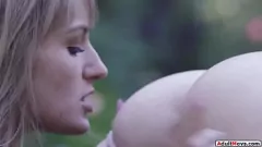 Oynat Açık Lezbiyen Facesiting Frenzy: Scarlett Sage River Fox'un sahibi