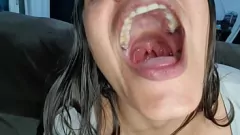 Abspielen Latina Cam Girl Paty Bumbum mit einem echten Amateur großen Arsch