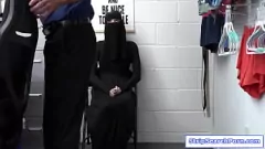 تشغيل دليلة يوم في اللسان المتشددين وحلق كس قطاع البحث مع ضابط الساخنة