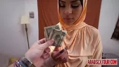 Redare Snap snap upbed și total futut de un tip arab cu coarne cu sashay mare